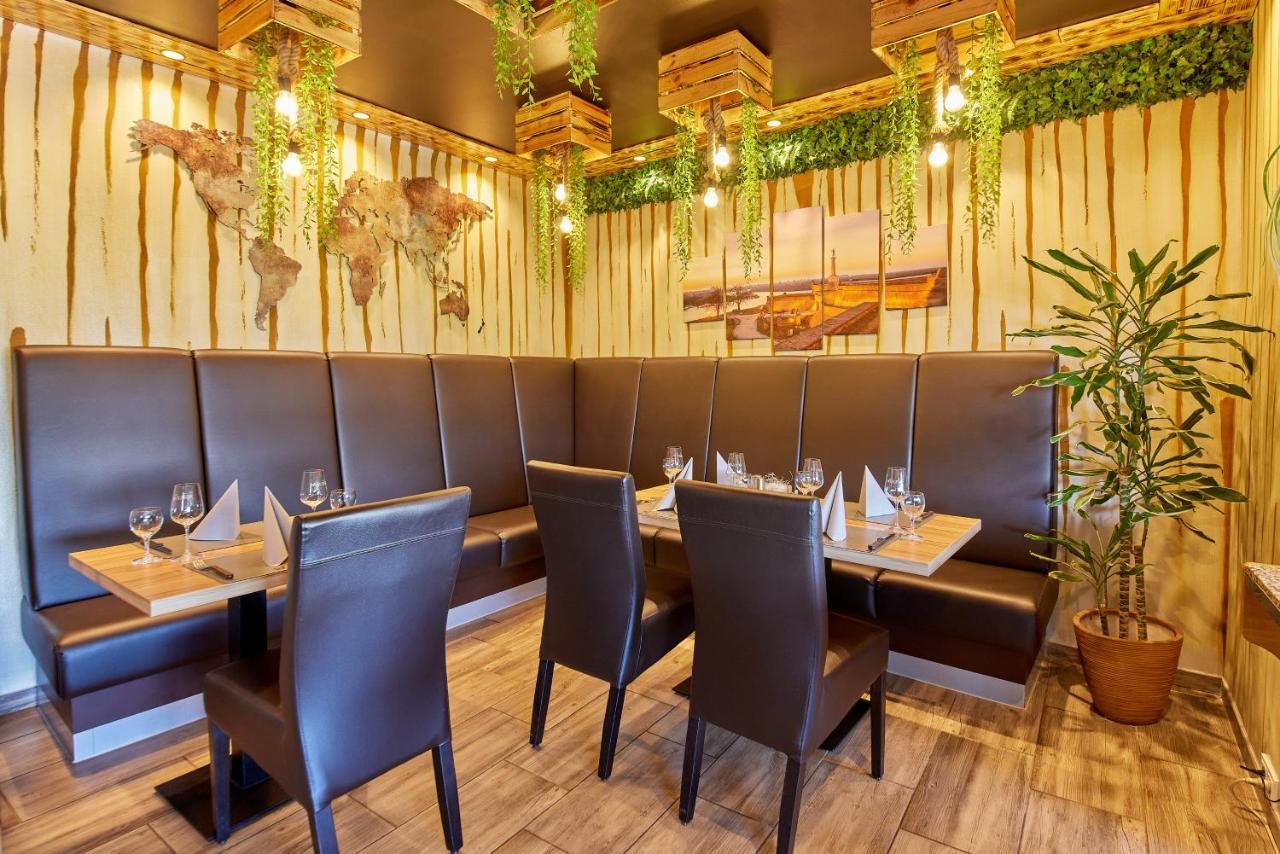 Hotel Restaurant Wuerzig In Ирциг Экстерьер фото